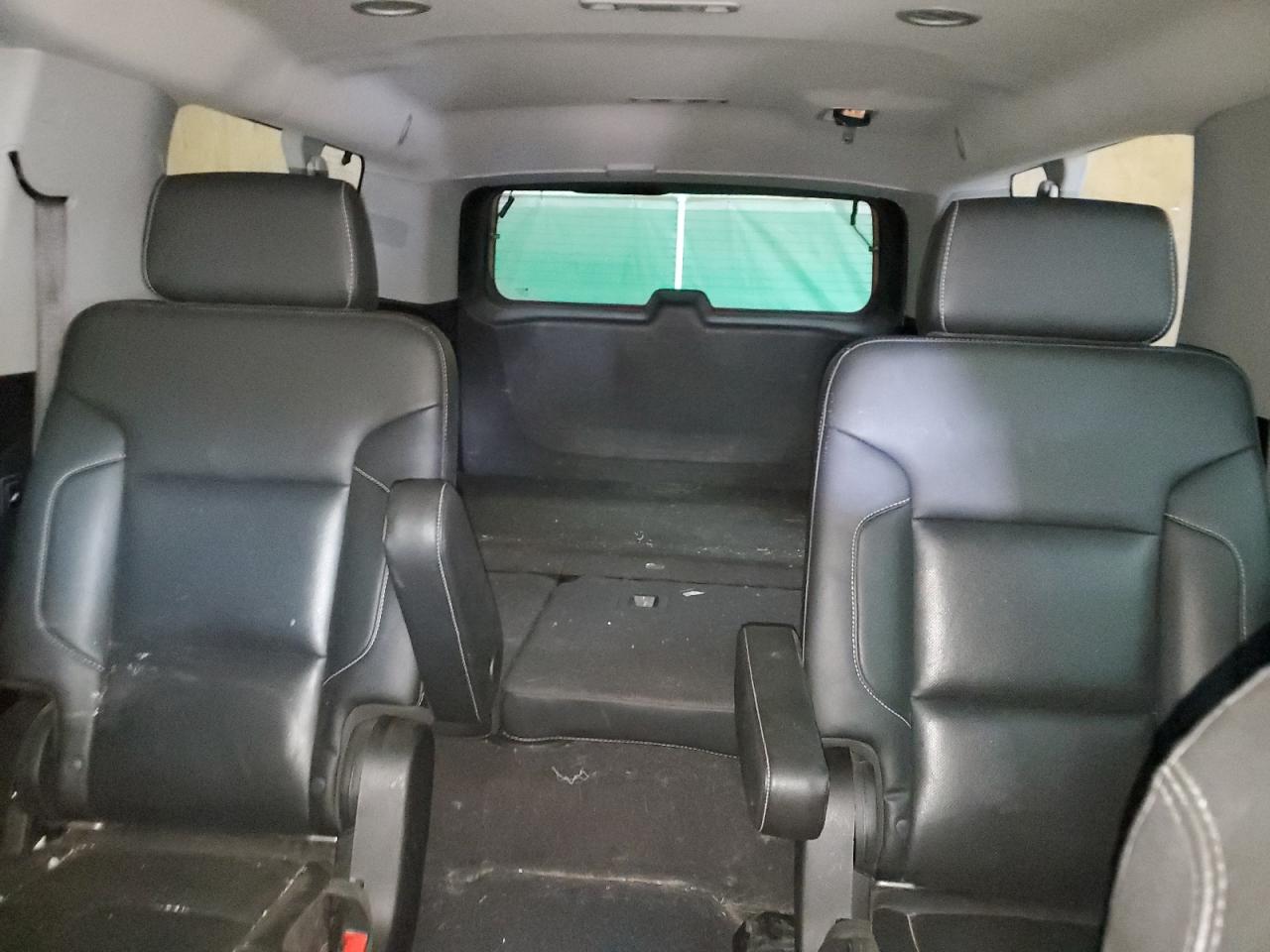 2020 Chevrolet Suburban K1500 Premier VIN: 1GNSKJKC5LR132324 Lot: 81385635