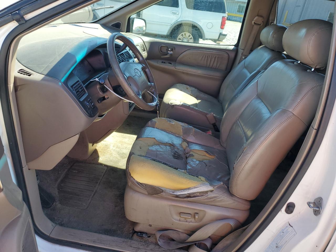 1999 Toyota Sienna Le VIN: 4T3ZF13C6XU157880 Lot: 72007785