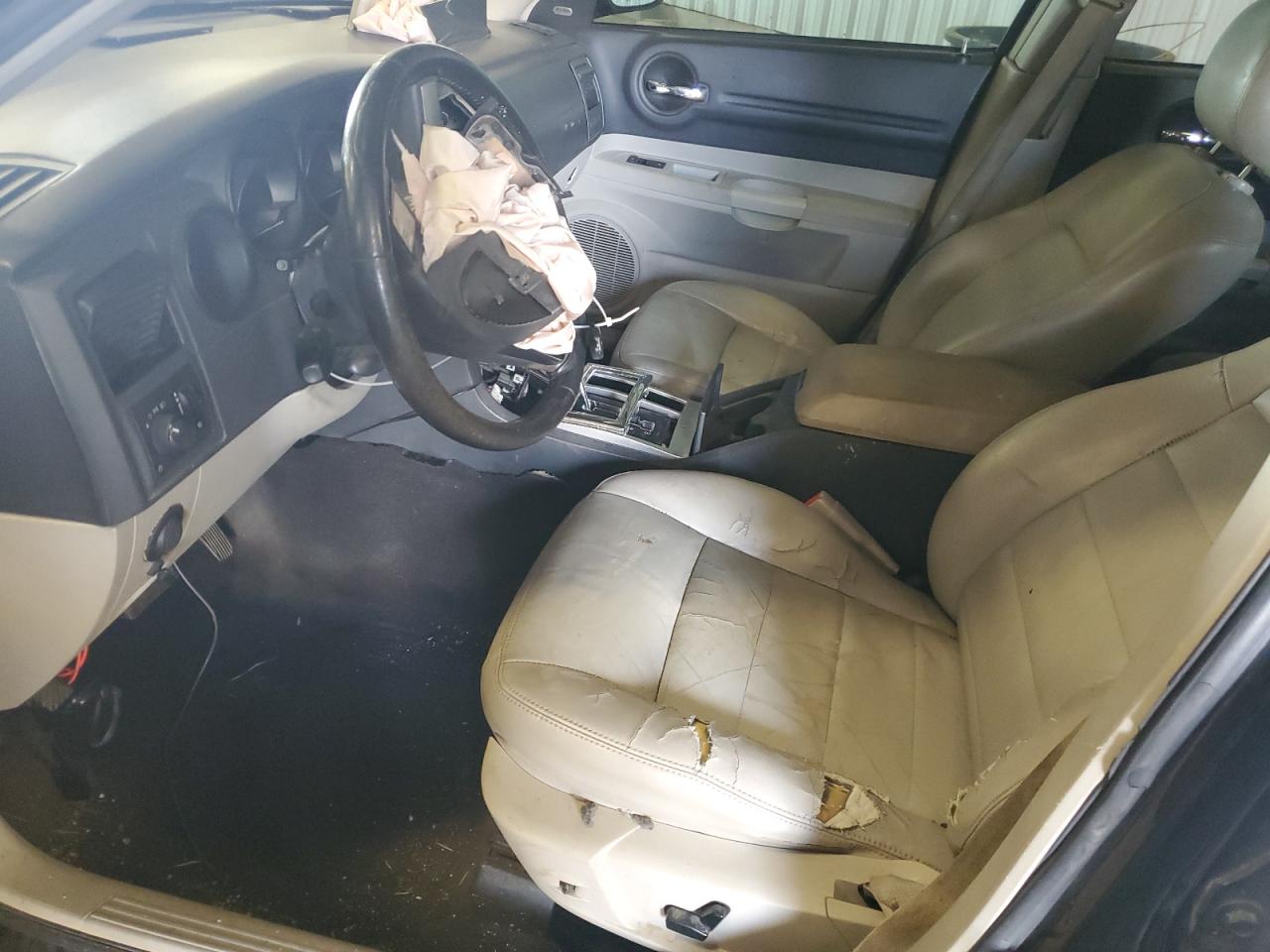 2006 Dodge Magnum R/T VIN: 2D4GV57256H374244 Lot: 81779635