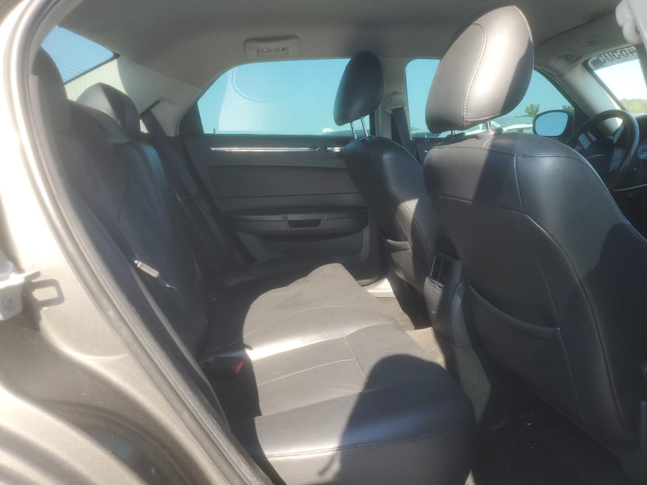 2008 Chrysler 300 Touring VIN: 2C3KA53G48H105650 Lot: 80246505