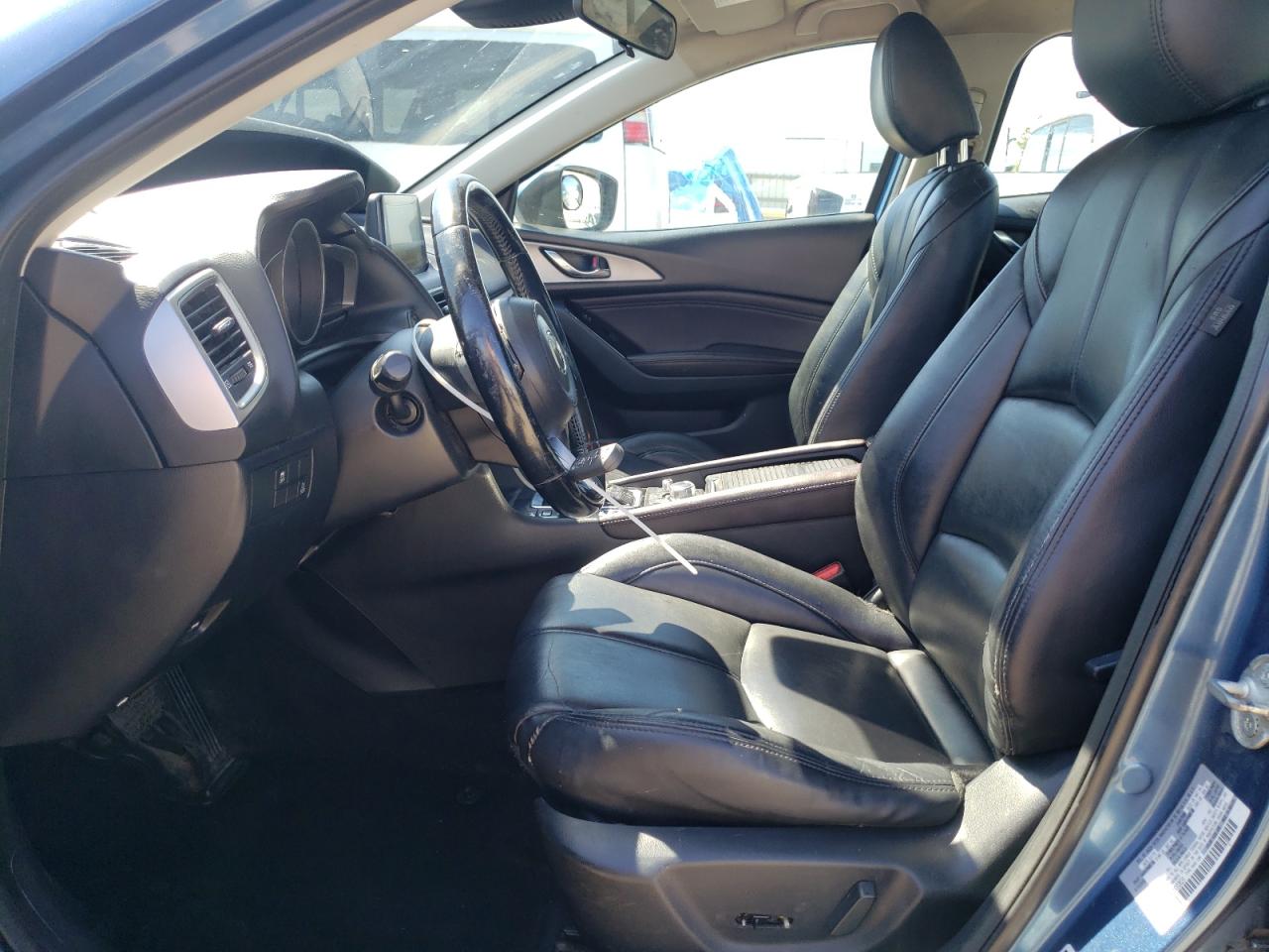 2018 Mazda 3 Touring VIN: 3MZBN1V35JM203531 Lot: 80165345