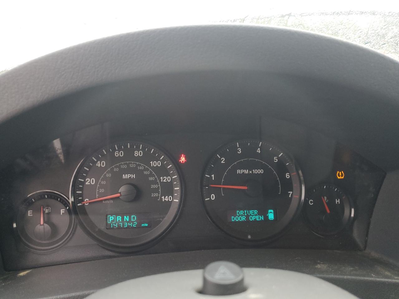 2005 Jeep Grand Cherokee Laredo VIN: 1J8GR48K75C623521 Lot: 81646375