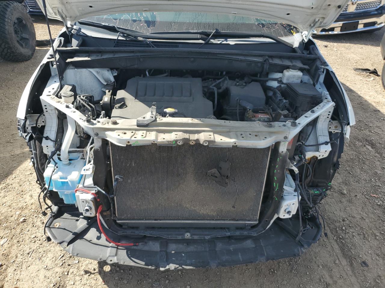 2014 Toyota Highlander Xle VIN: 5TDJKRFH2ES043484 Lot: 81654625