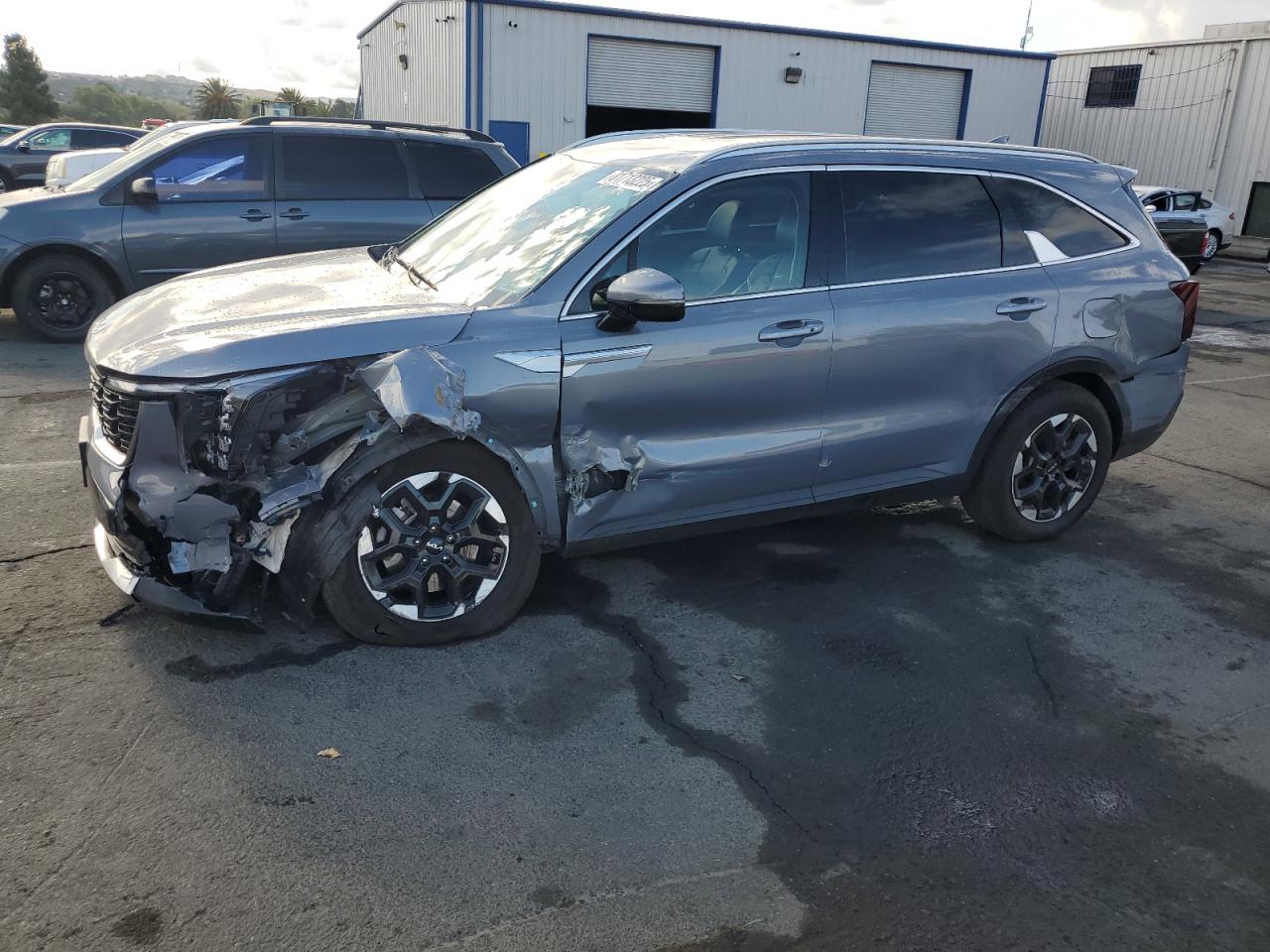 2024 Kia Sorento S