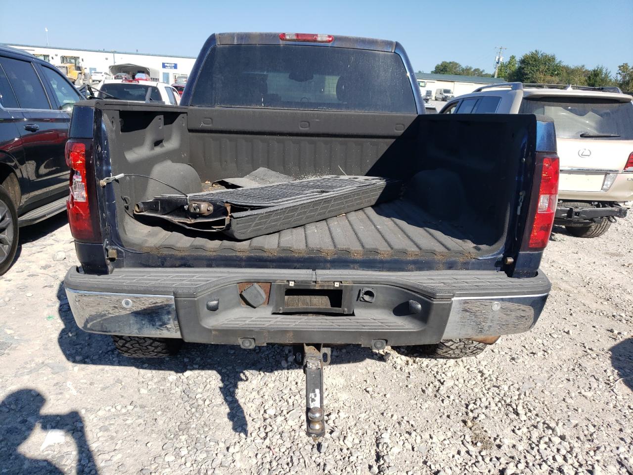 2011 Chevrolet Silverado K1500 Lt VIN: 3GCPKSE39BG138979 Lot: 81285325