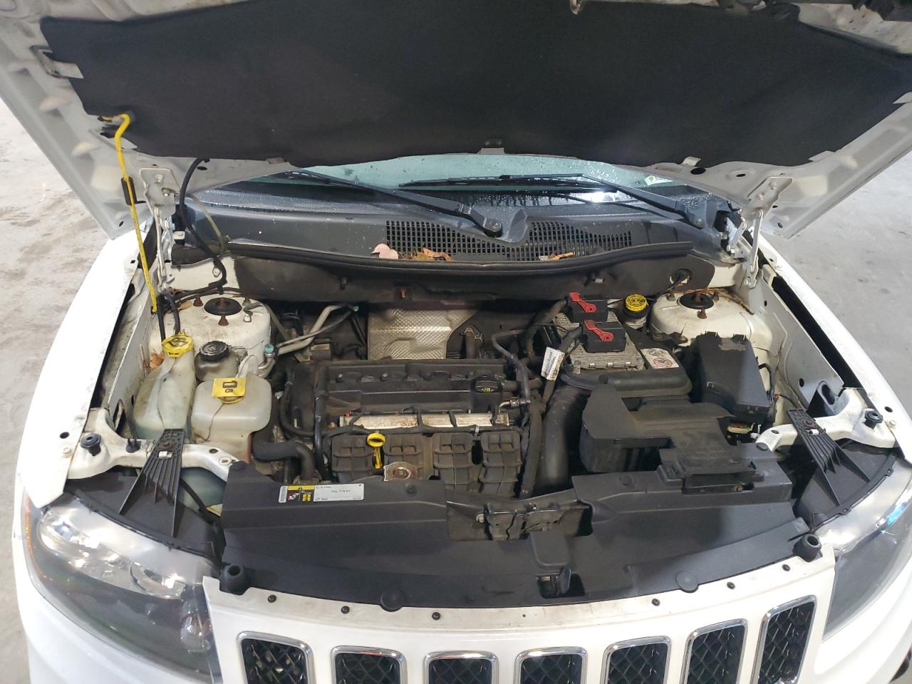 2015 Jeep Compass Sport VIN: 1C4NJCBA2FD149120 Lot: 81261735