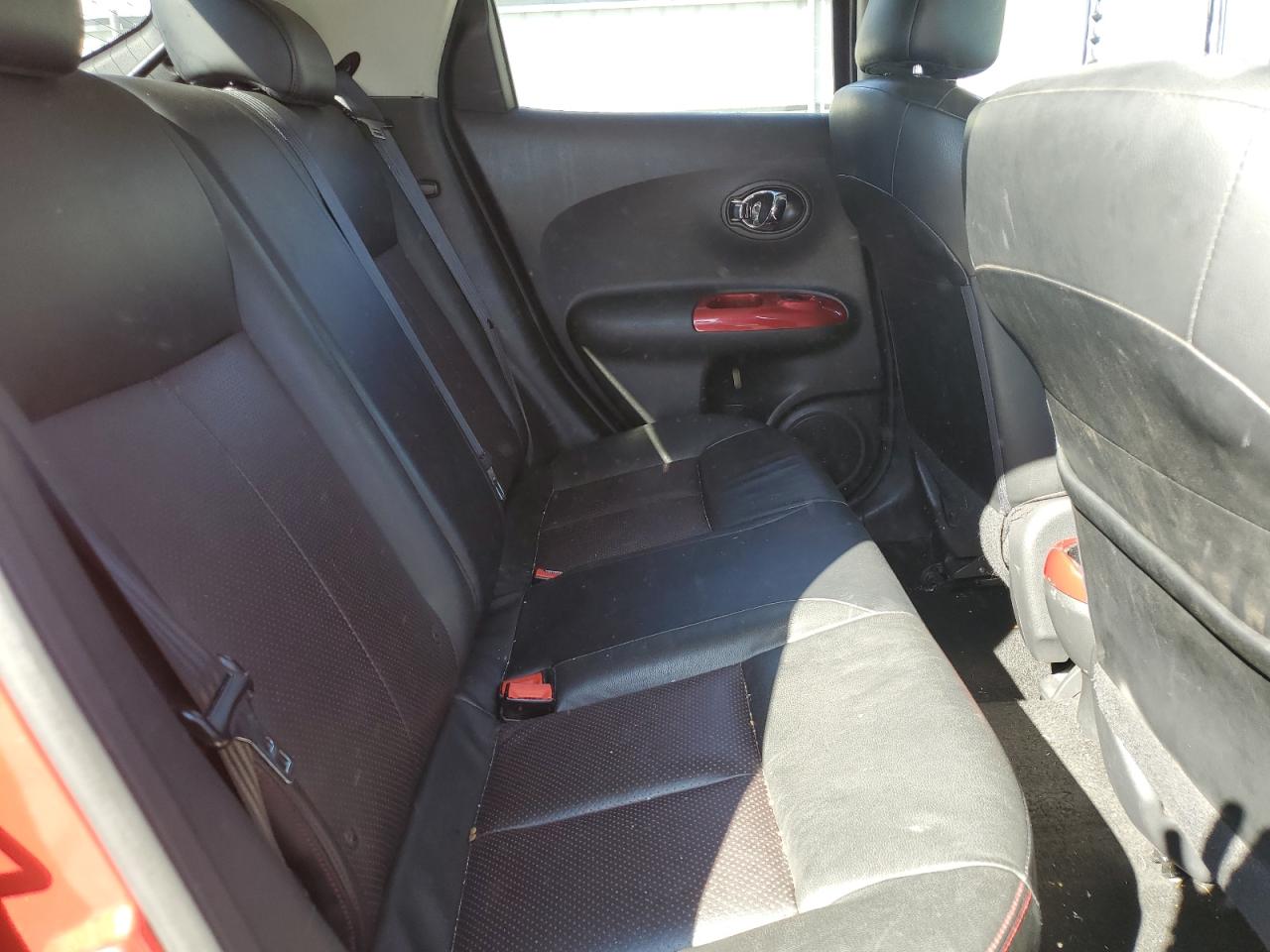 2013 Nissan Juke S VIN: JN8AF5MR1DT220426 Lot: 84370515