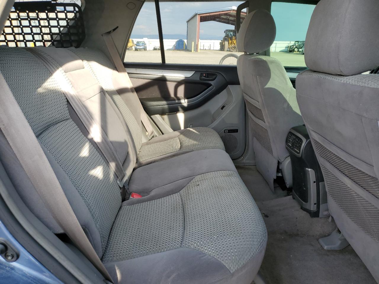 2005 Toyota 4Runner Sr5 VIN: JTEBT14R550056114 Lot: 69631895