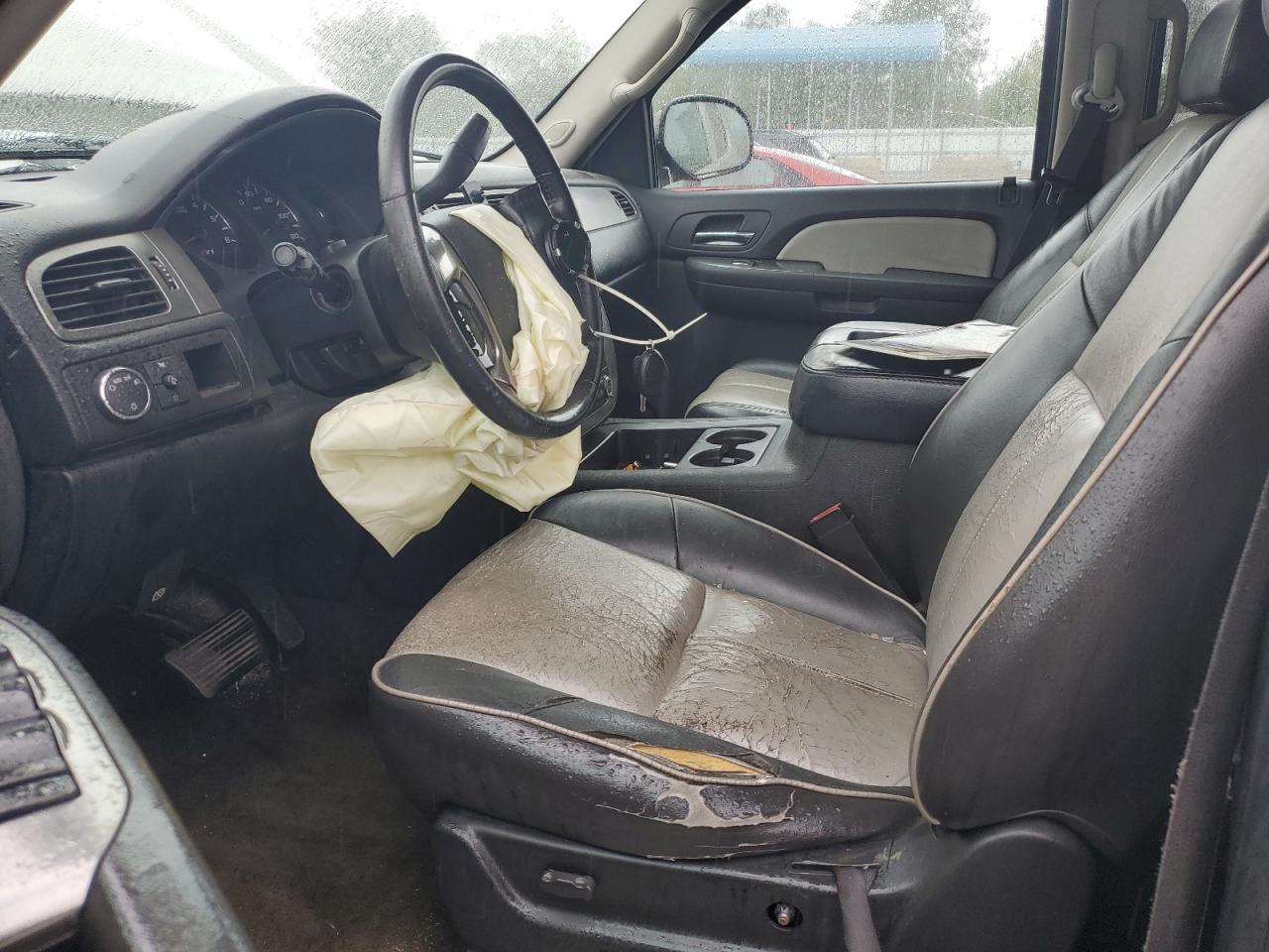 2007 Chevrolet Tahoe C1500 VIN: 1GNFC13J57R343802 Lot: 84610245