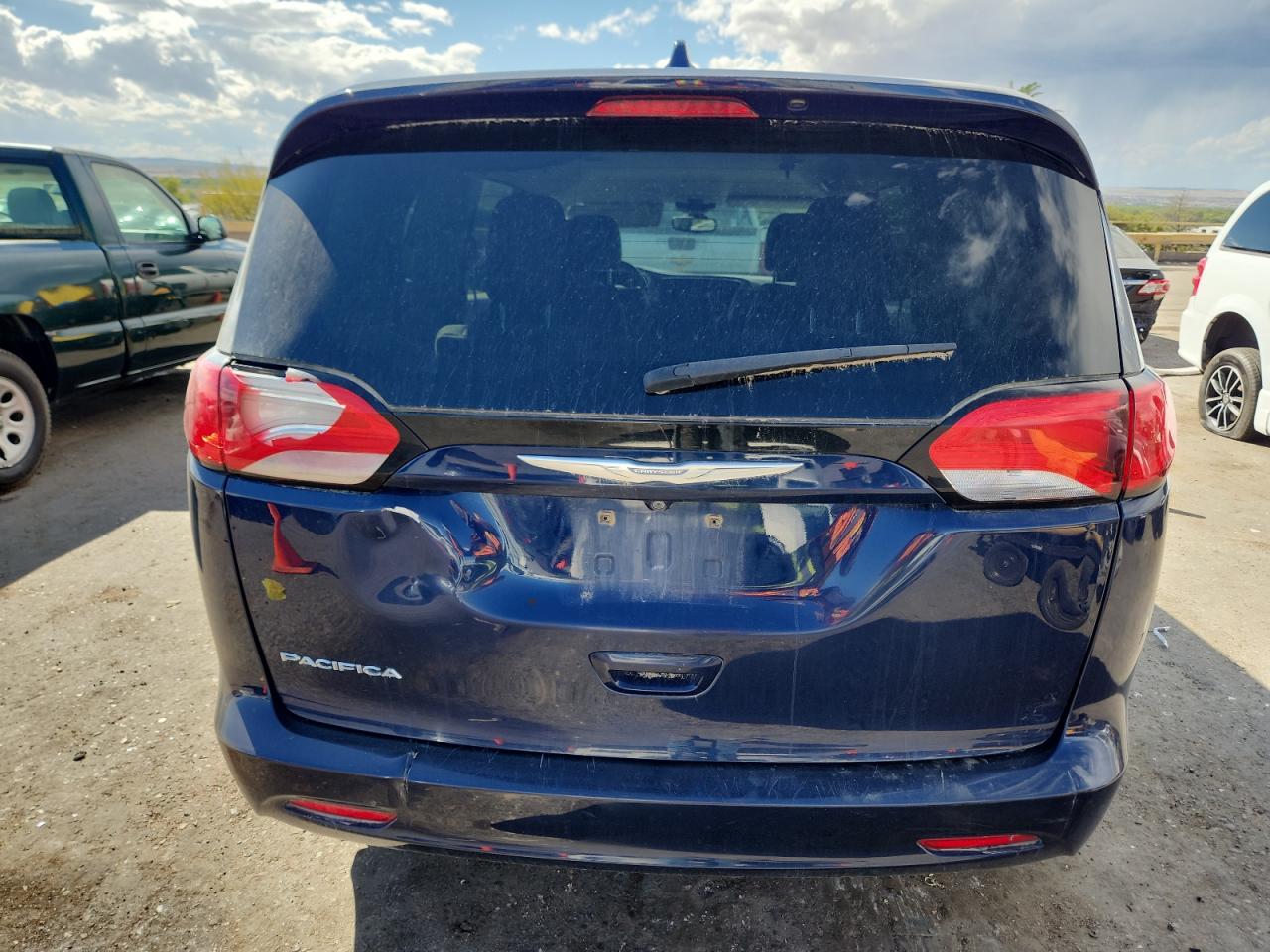2017 Chrysler Pacifica Lx VIN: 2C4RC1CG3HR609632 Lot: 80782485