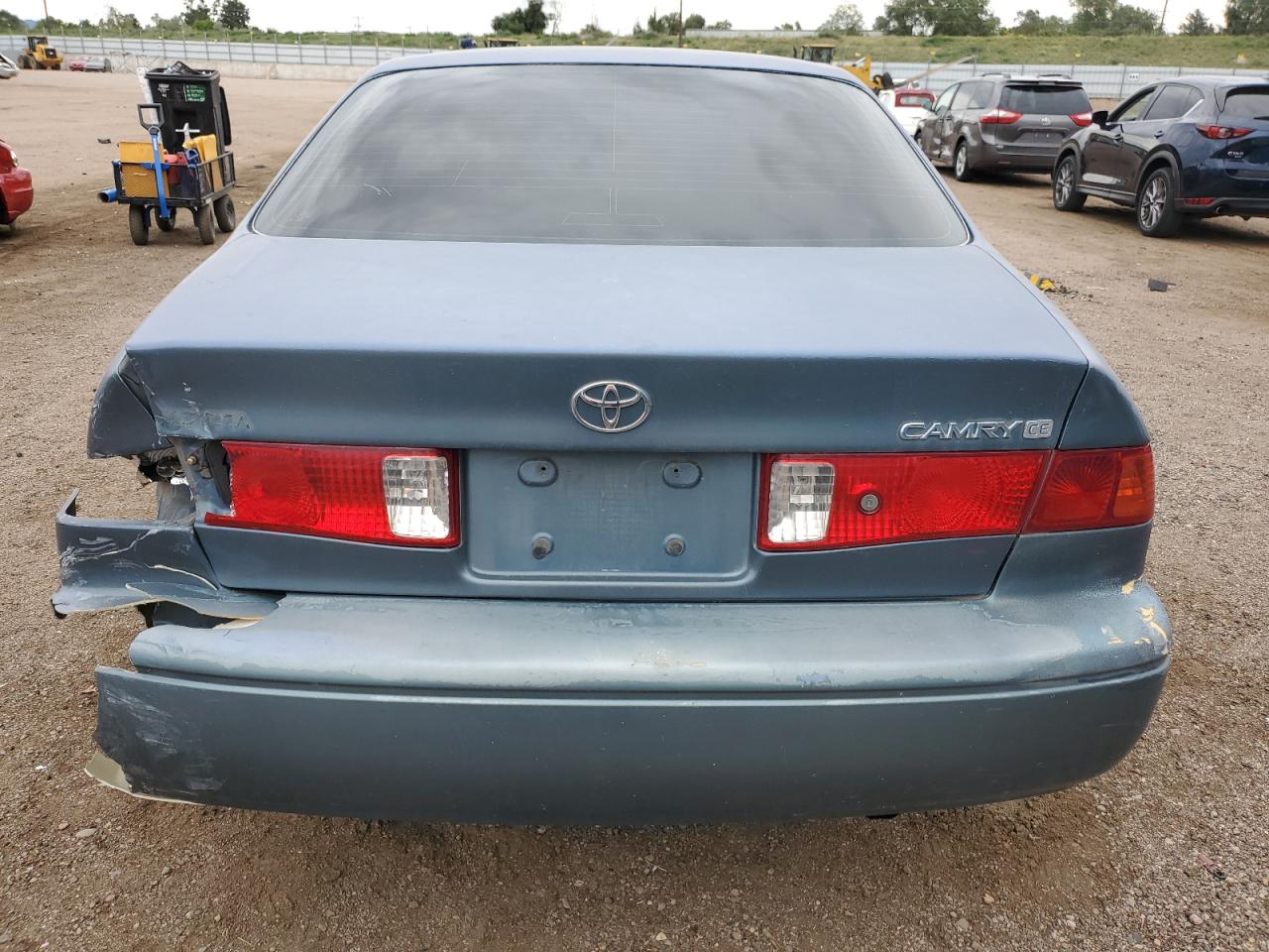 2000 Toyota Camry Ce VIN: 4T1BG22KXYU989021 Lot: 82126305