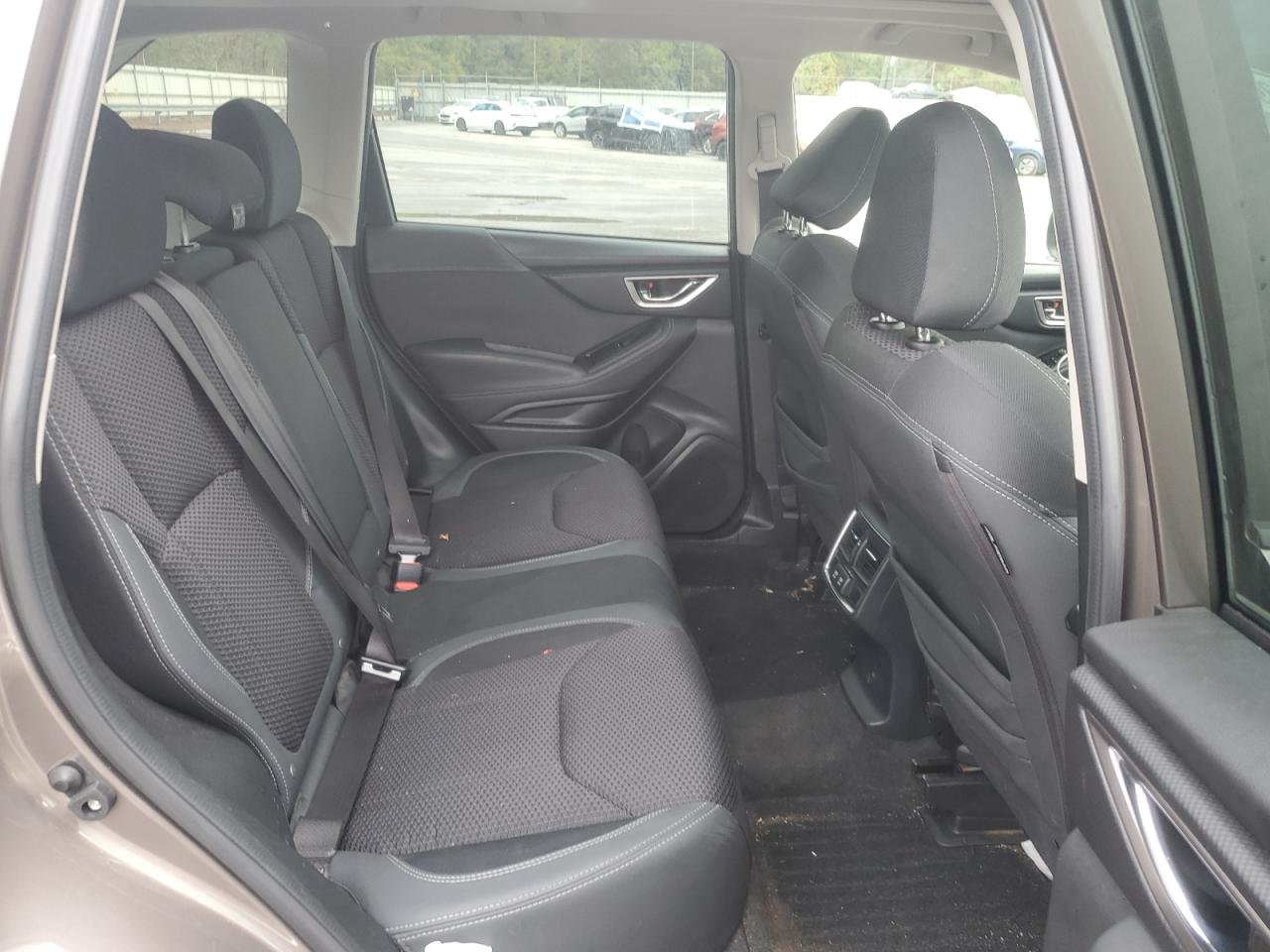 2022 Subaru Forester Premium VIN: JF2SKAEC9NH402900 Lot: 81396555