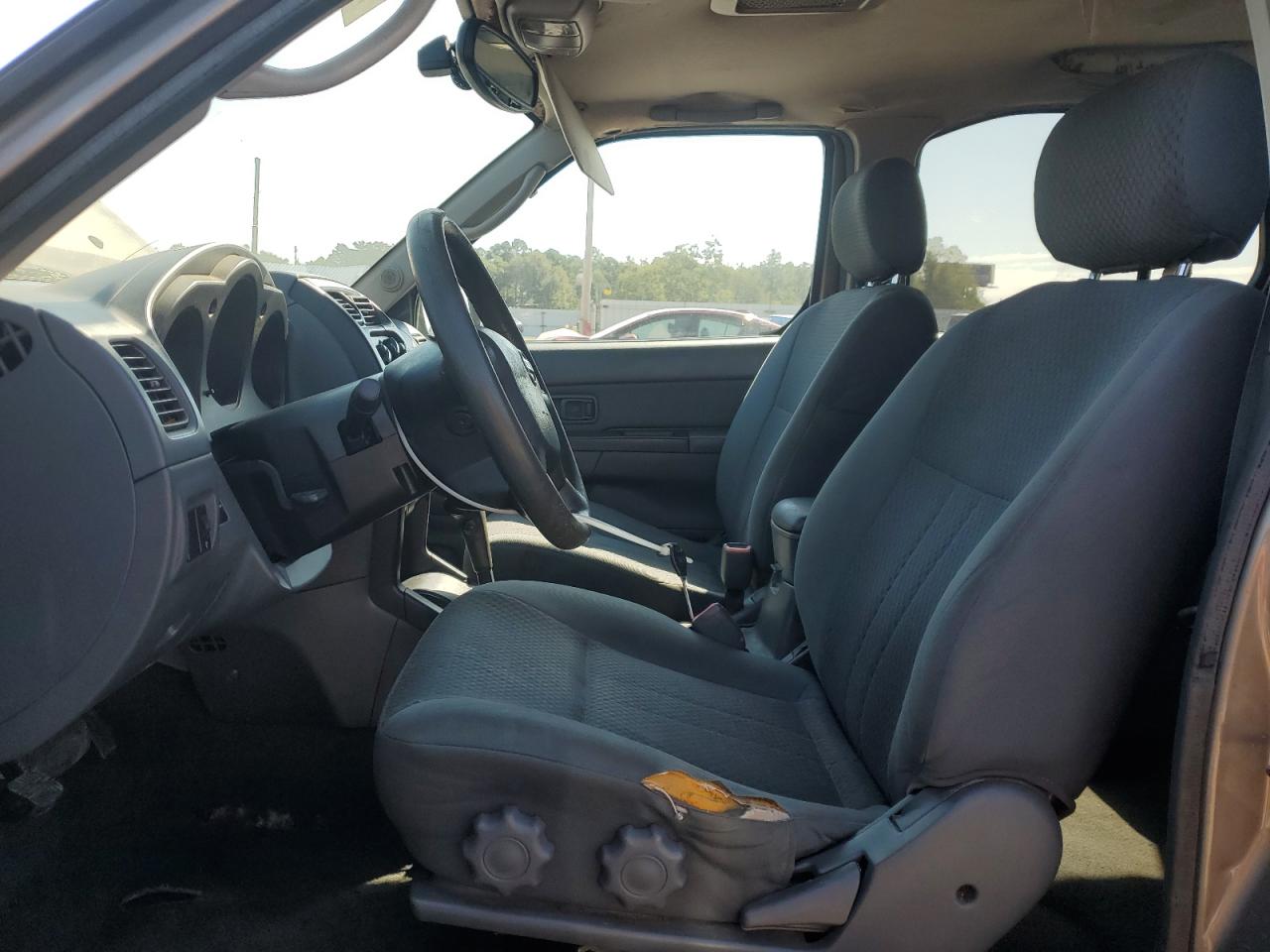 2004 Nissan Xterra Xe VIN: 5N1ED28T74C620221 Lot: 71959515