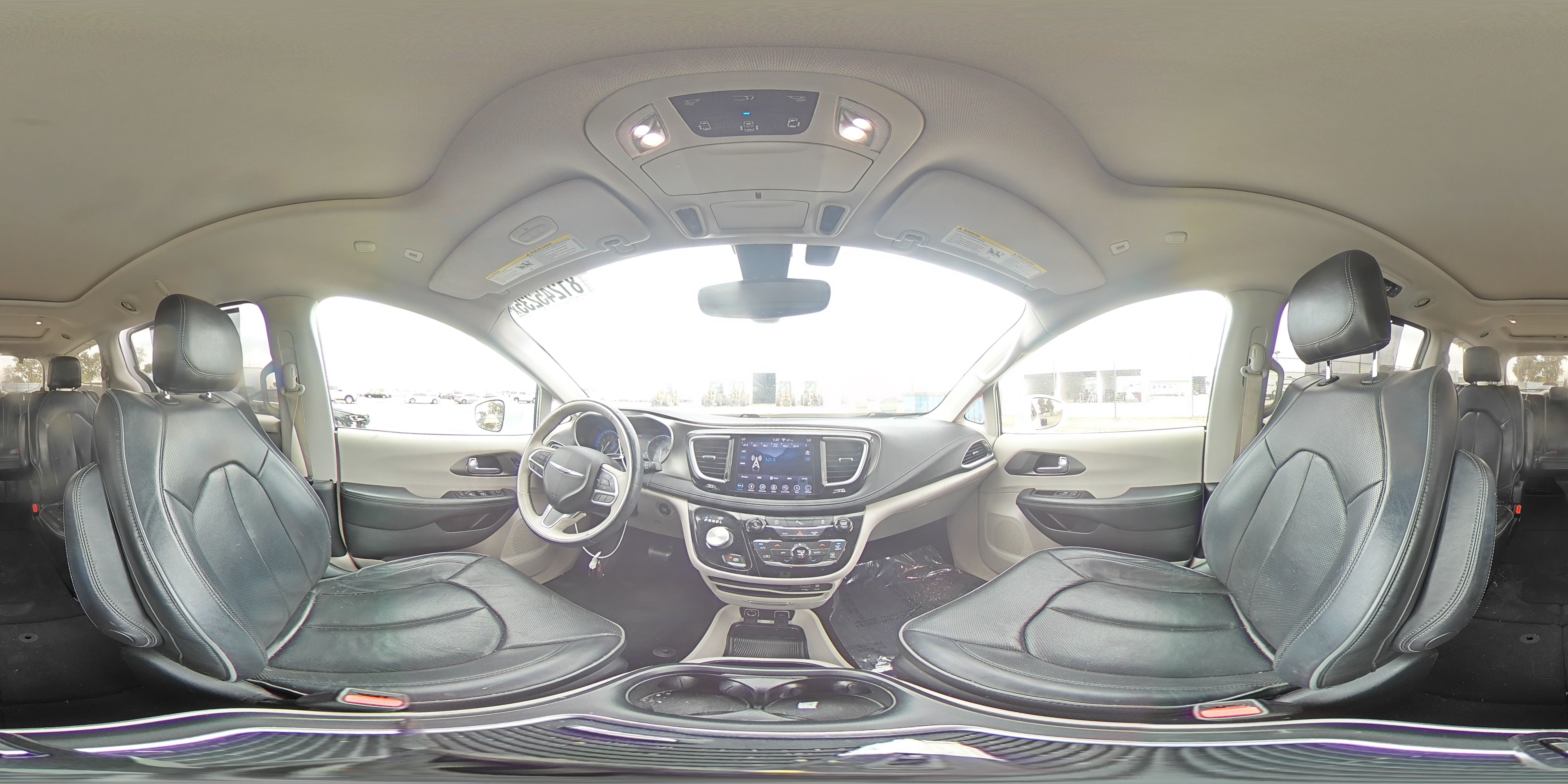 2018 Chrysler Pacifica Limited VIN: 2C4RC1GG6JR320759 Lot: 81245235