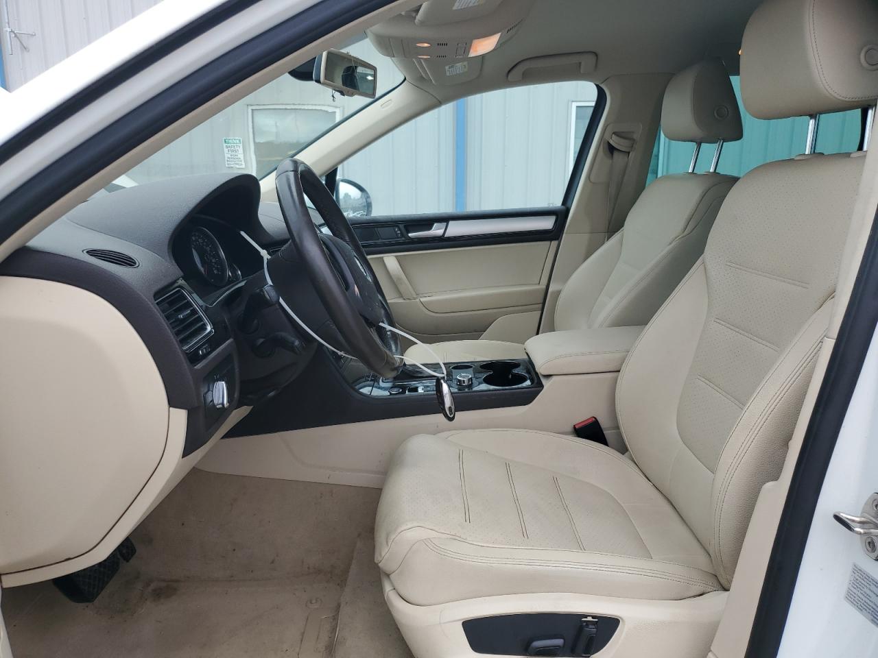 2014 Volkswagen Touareg V6 VIN: WVGEF9BP5ED009422 Lot: 82062755