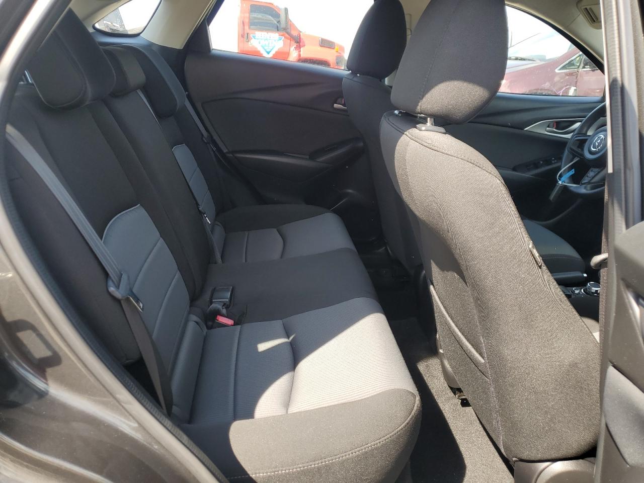 2018 Mazda Cx-3 Sport VIN: JM1DKDB74J0331517 Lot: 81597285