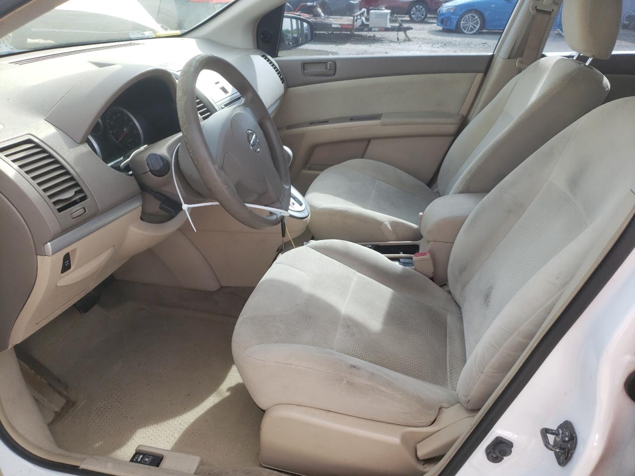 2011 Nissan Sentra 2.0 VIN: 3N1AB6AP5BL696571 Lot: 81487075