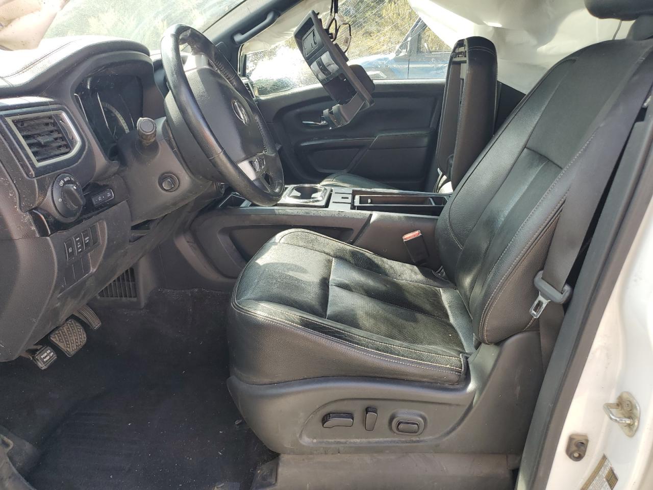 2019 Nissan Titan Sv VIN: 1N6AA1E55KN535470 Lot: 83954055