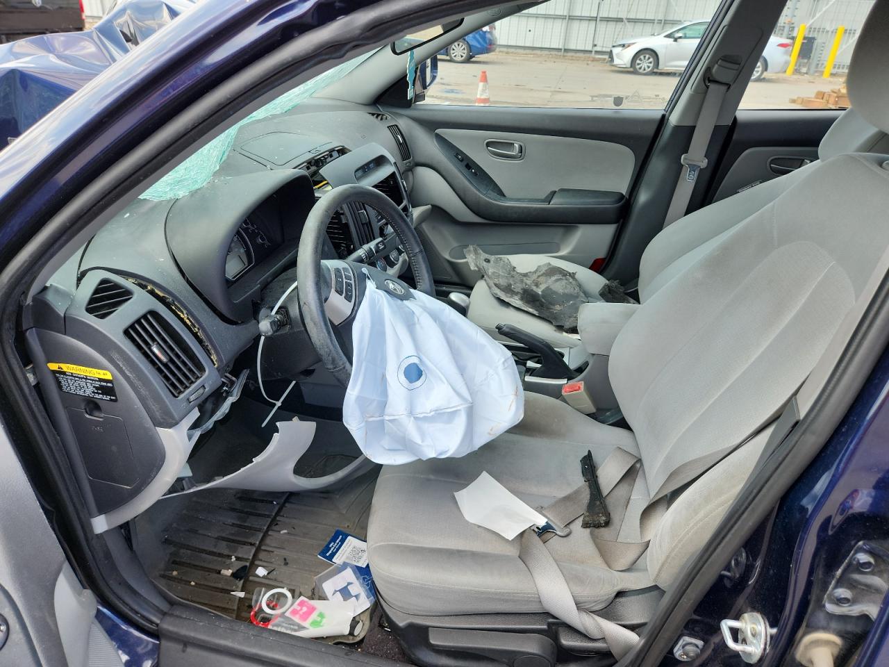 2009 Hyundai Elantra Gls VIN: KMHDU46D99U608656 Lot: 71924815