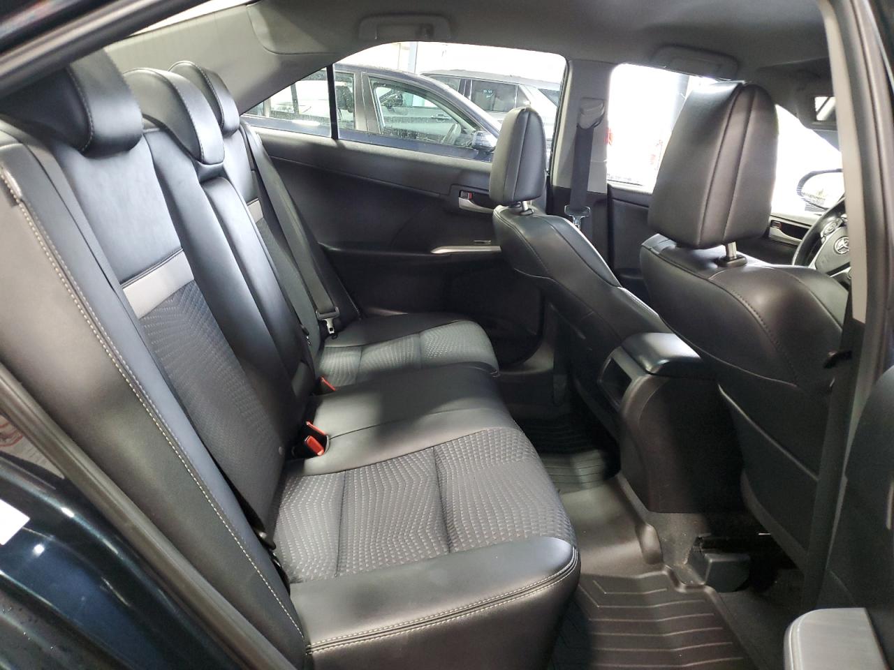 2014 Toyota Camry L VIN: 4T1BF1FKXEU392843 Lot: 71995955