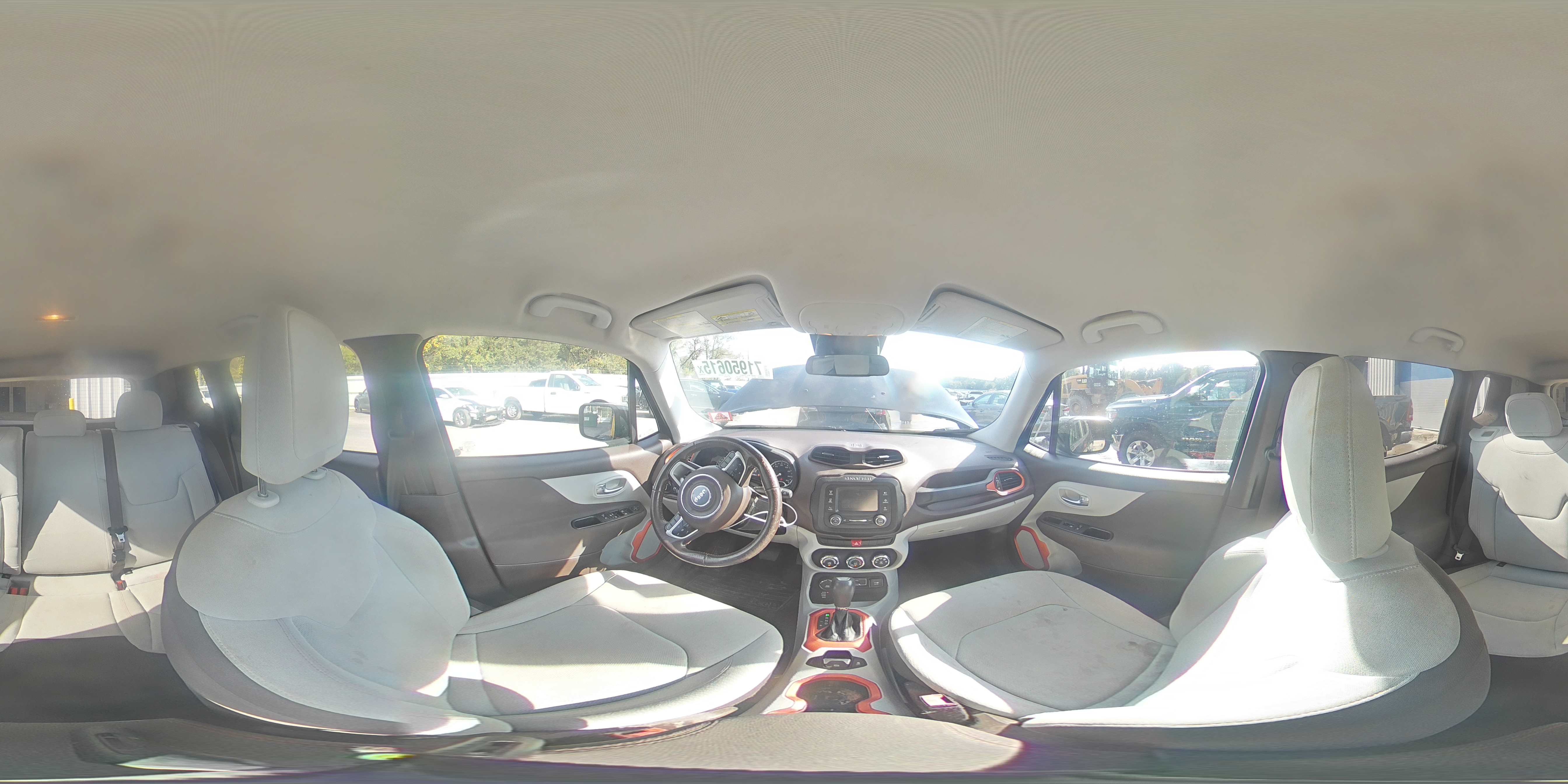 2015 Jeep Renegade Latitude VIN: ZACCJBBT0FPB68558 Lot: 71950615