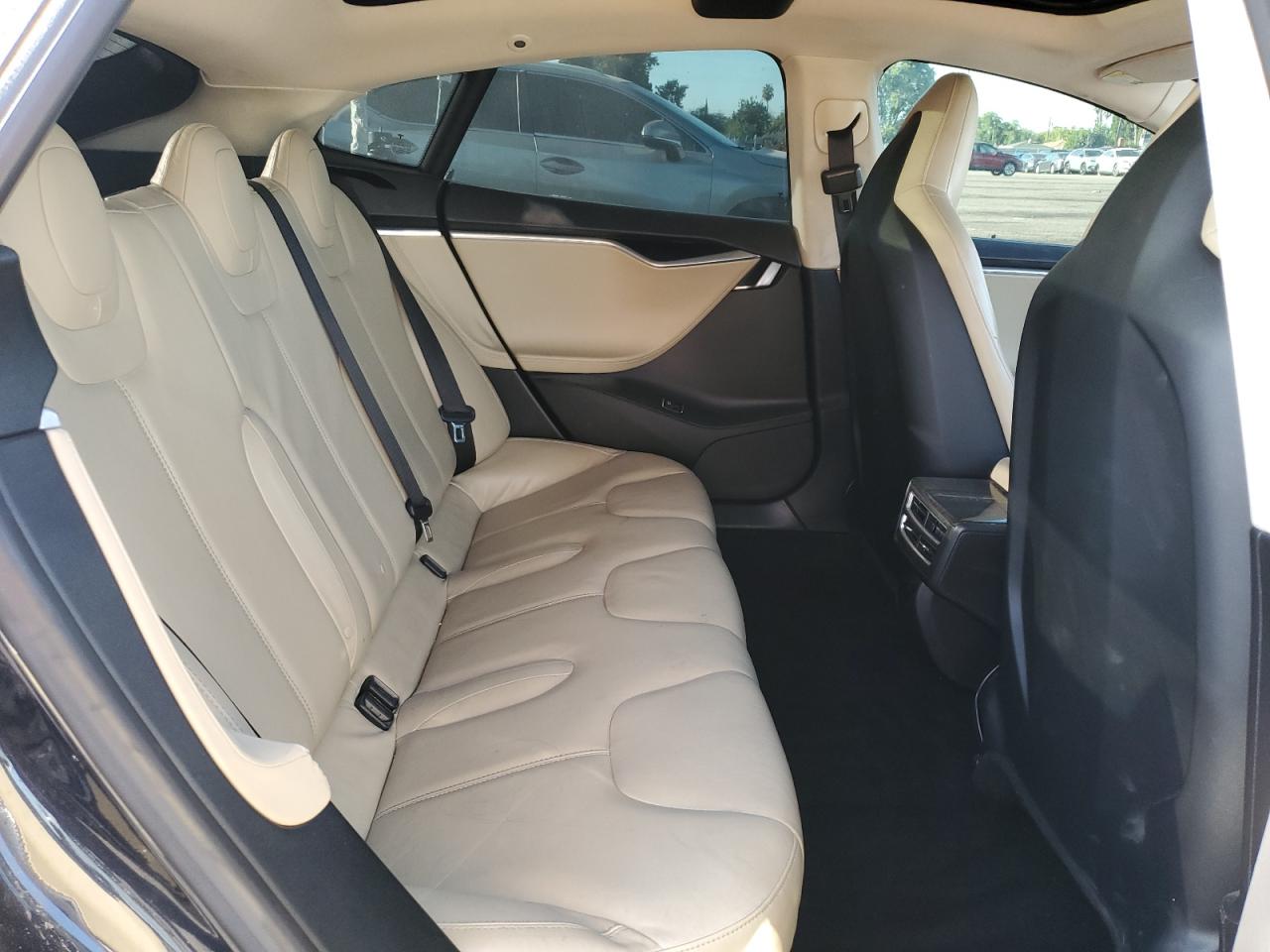 2013 Tesla Model S VIN: 5YJSA1CG4DFP16122 Lot: 70952735