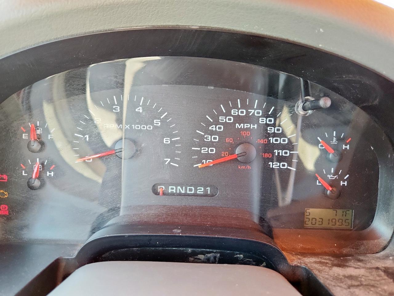 2005 Ford F150 VIN: 1FTPX125X5FA40213 Lot: 81138435