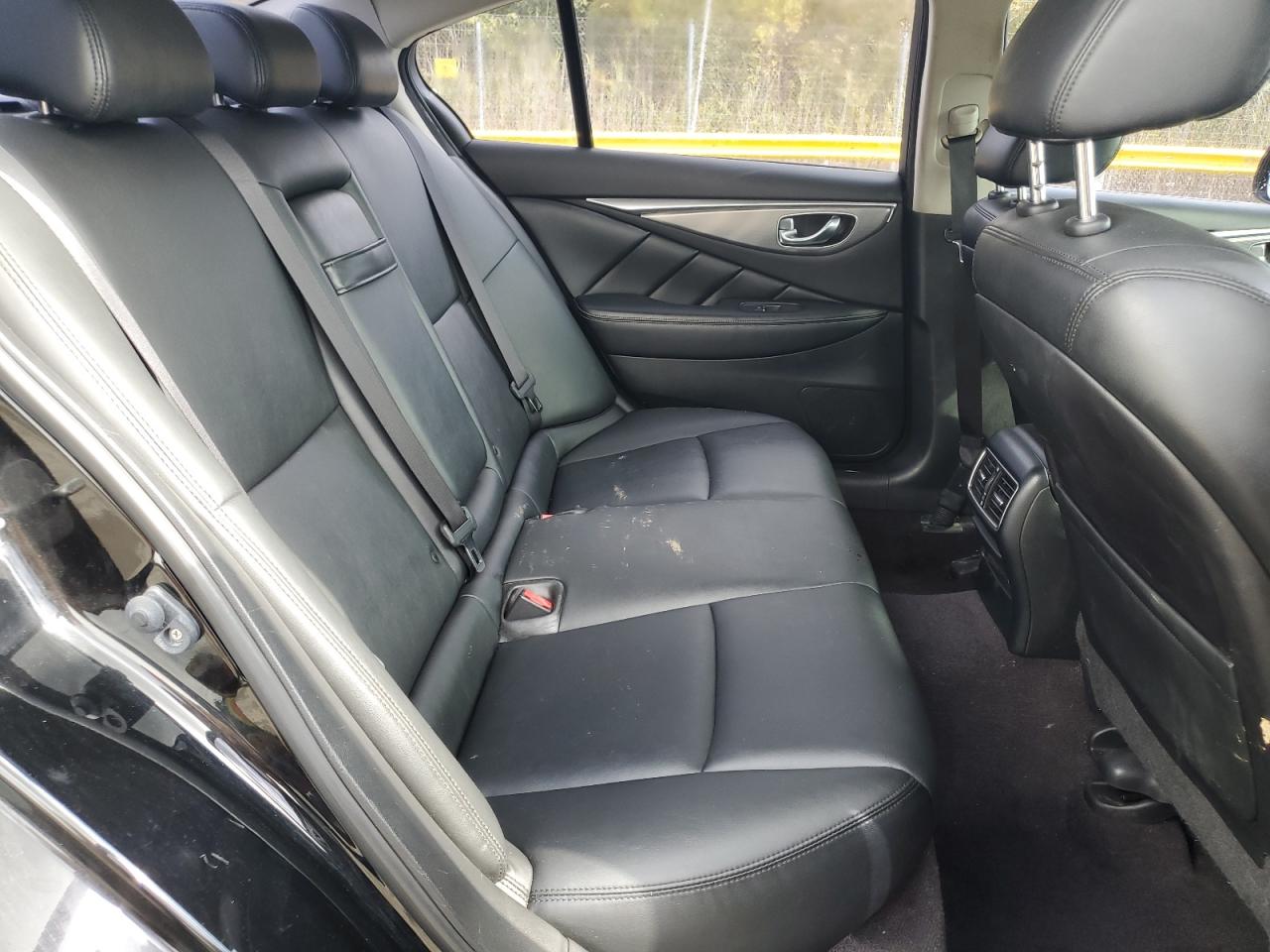 2015 Infiniti Q50 Base VIN: JN1BV7AR9FM417119 Lot: 84245475