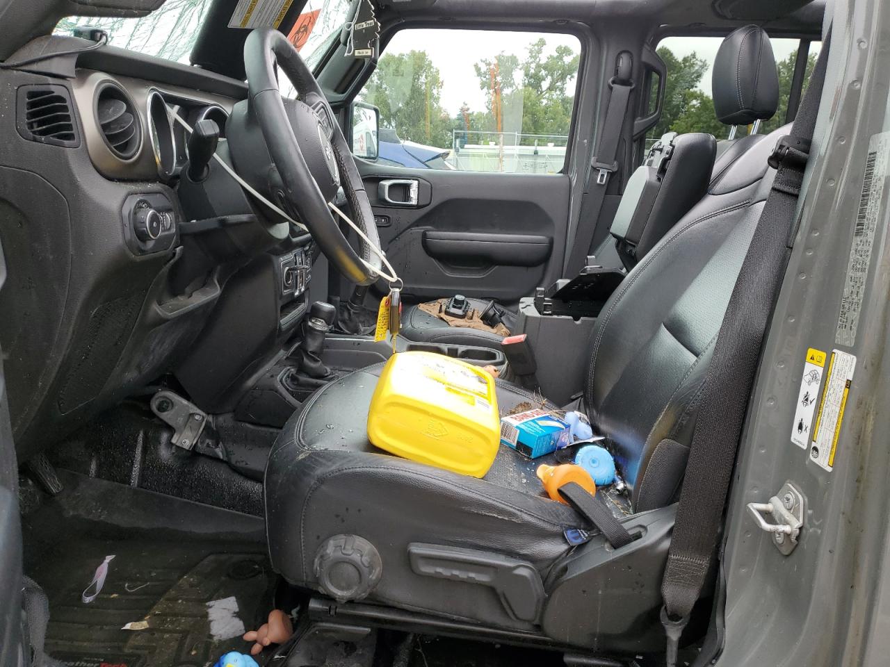 2018 Jeep Wrangler Unlimited Sport VIN: 1C4HJXDG1JW291025 Lot: 83829705