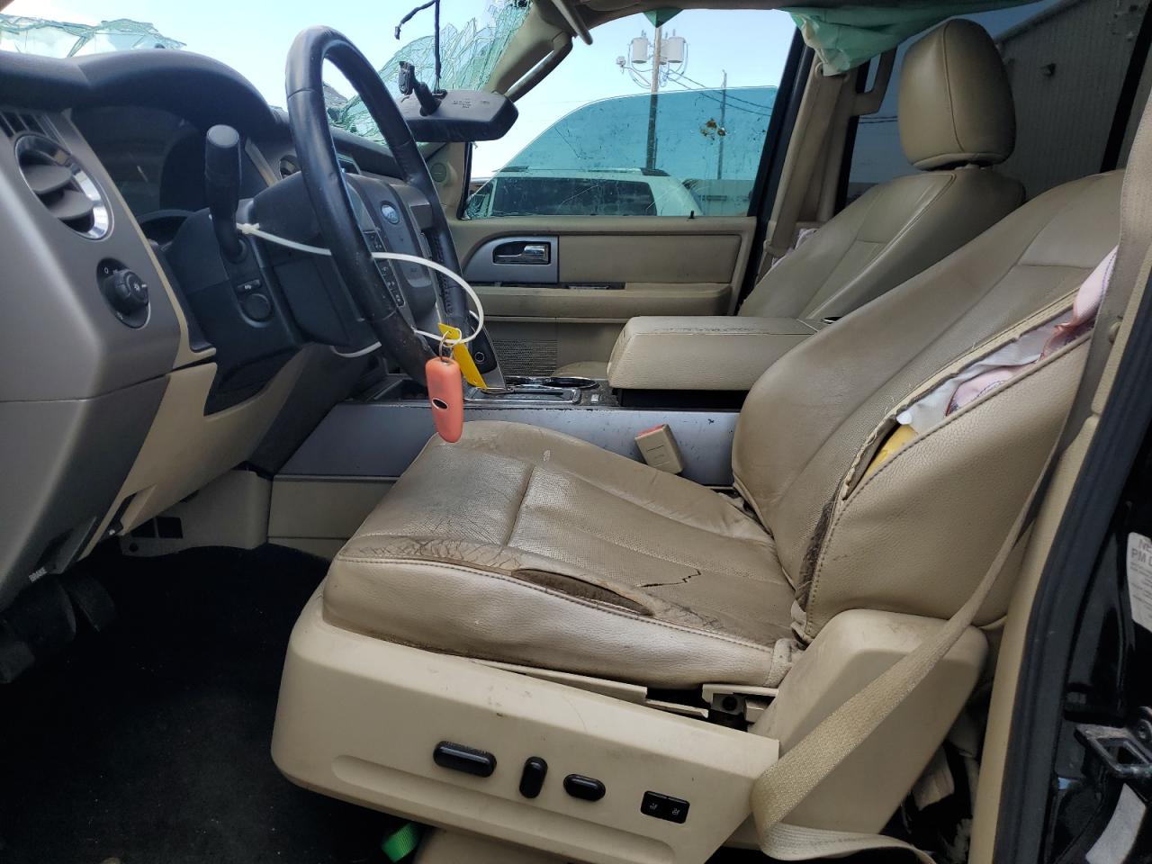 2017 Ford Expedition Limited VIN: 1FMJU1KT8HEA60981 Lot: 81700015