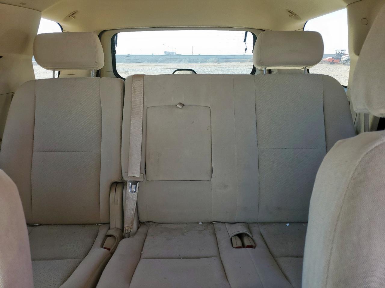 2008 GMC Yukon VIN: 1GKFC13098R102119 Lot: 84184125