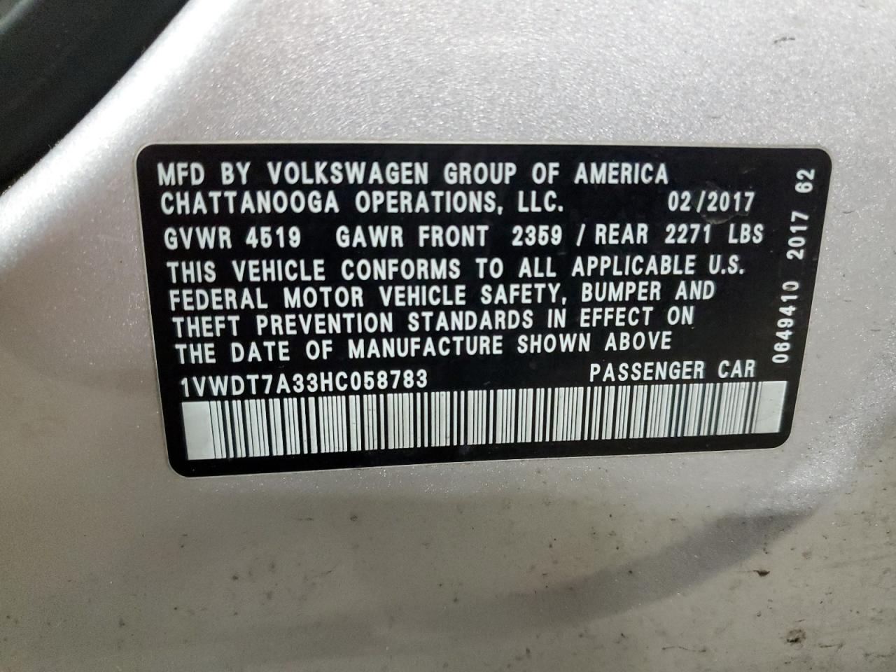 2017 Volkswagen Passat R-Line VIN: 1VWDT7A33HC058783 Lot: 71551365