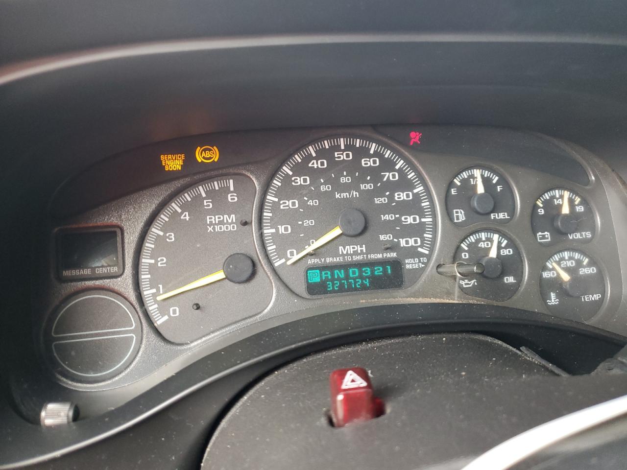 1999 Chevrolet Silverado C1500 VIN: 1GCEC19T1XZ141164 Lot: 84831185