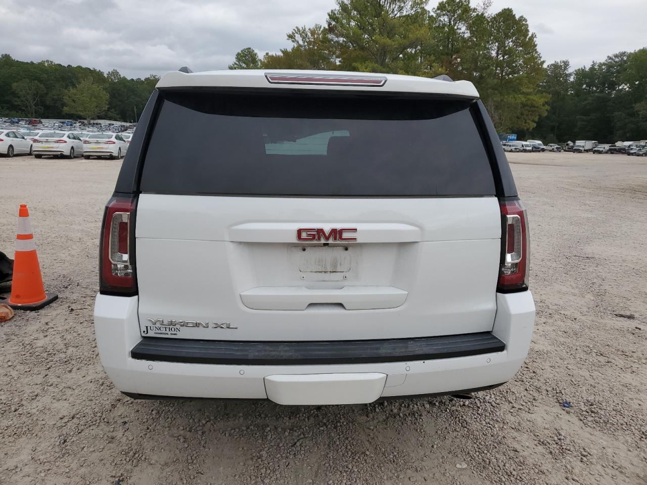 2018 GMC Yukon Xl K1500 Slt VIN: 1GKS2GKC2JR192039 Lot: 80730325