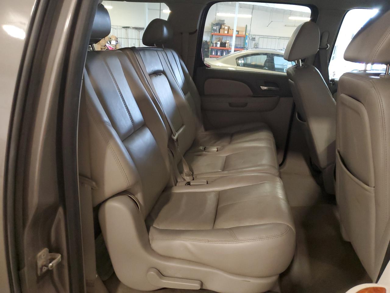 2007 Chevrolet Suburban K1500 VIN: 1GNFK16347J291531 Lot: 80551085