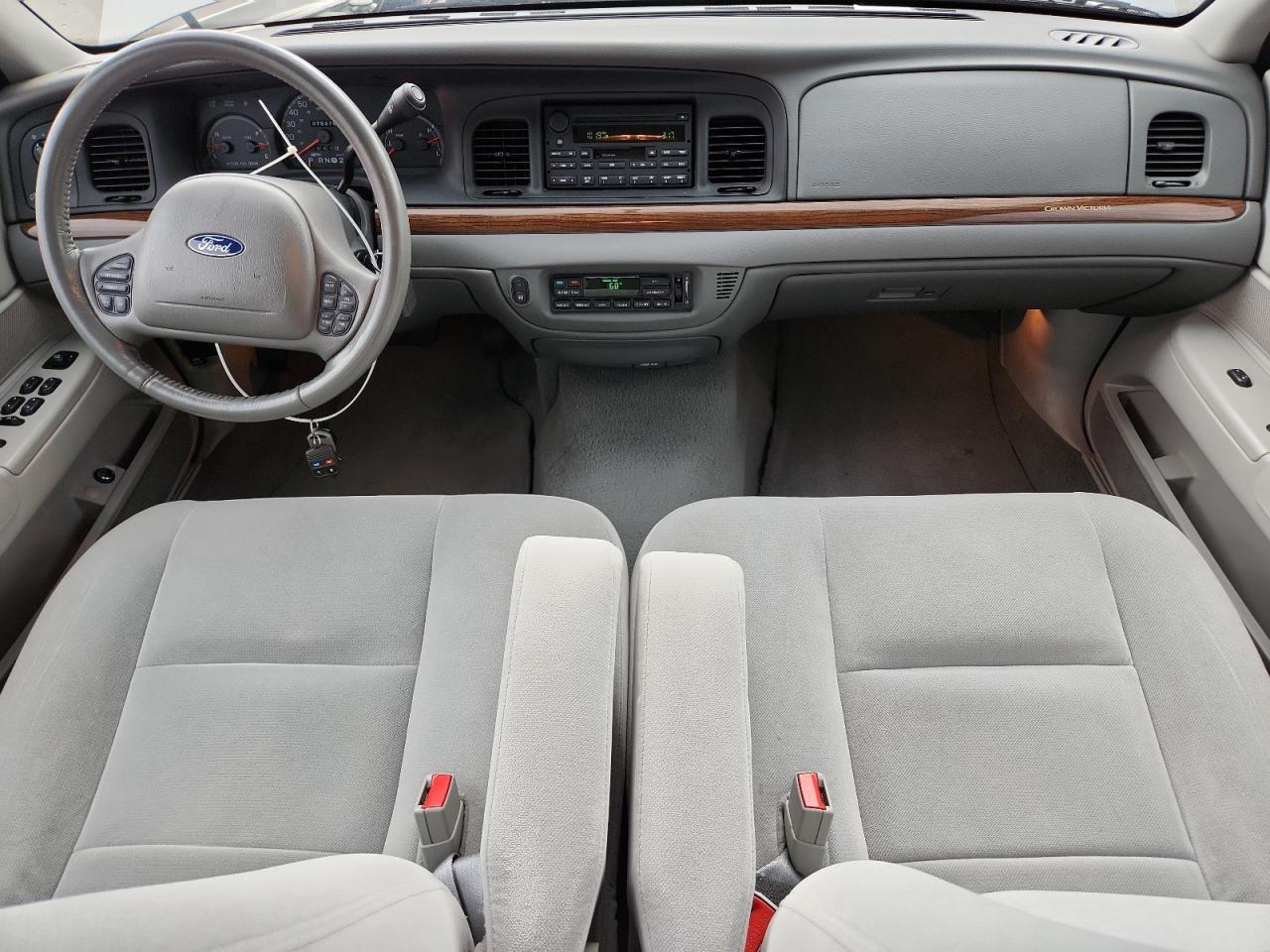 2004 Ford Crown Victoria Lx VIN: 2FAHP74W14X105763 Lot: 80833475