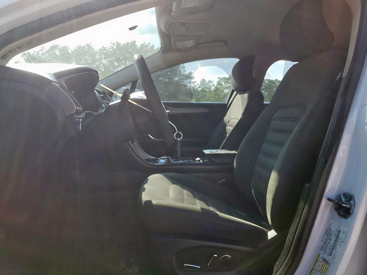 2017 Ford Fusion Se VIN: 3FA6P0H75HR113337 Lot: 84642575