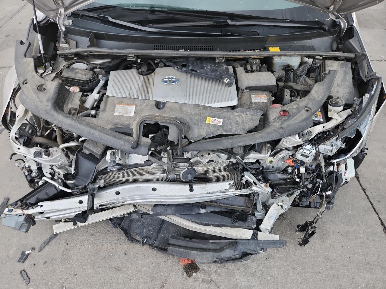 2018 Toyota Prius Prime VIN: JTDKARFP8J3082901 Lot: 80019815