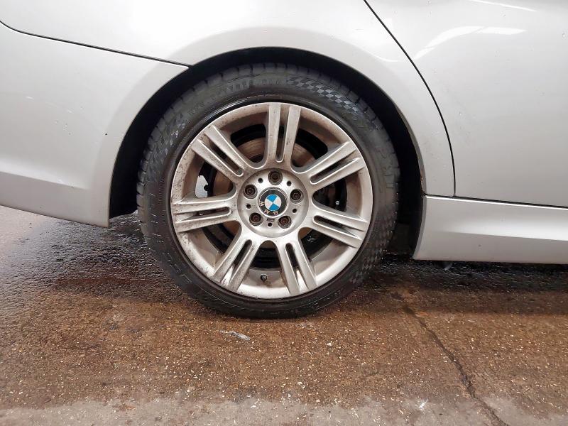 2011 BMW 318D M SPORT 
