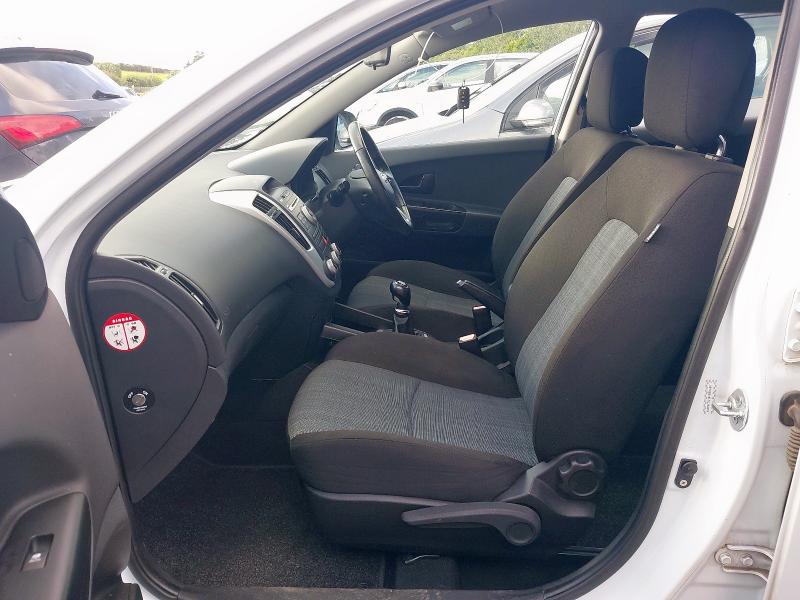2011 KIA CEED 2