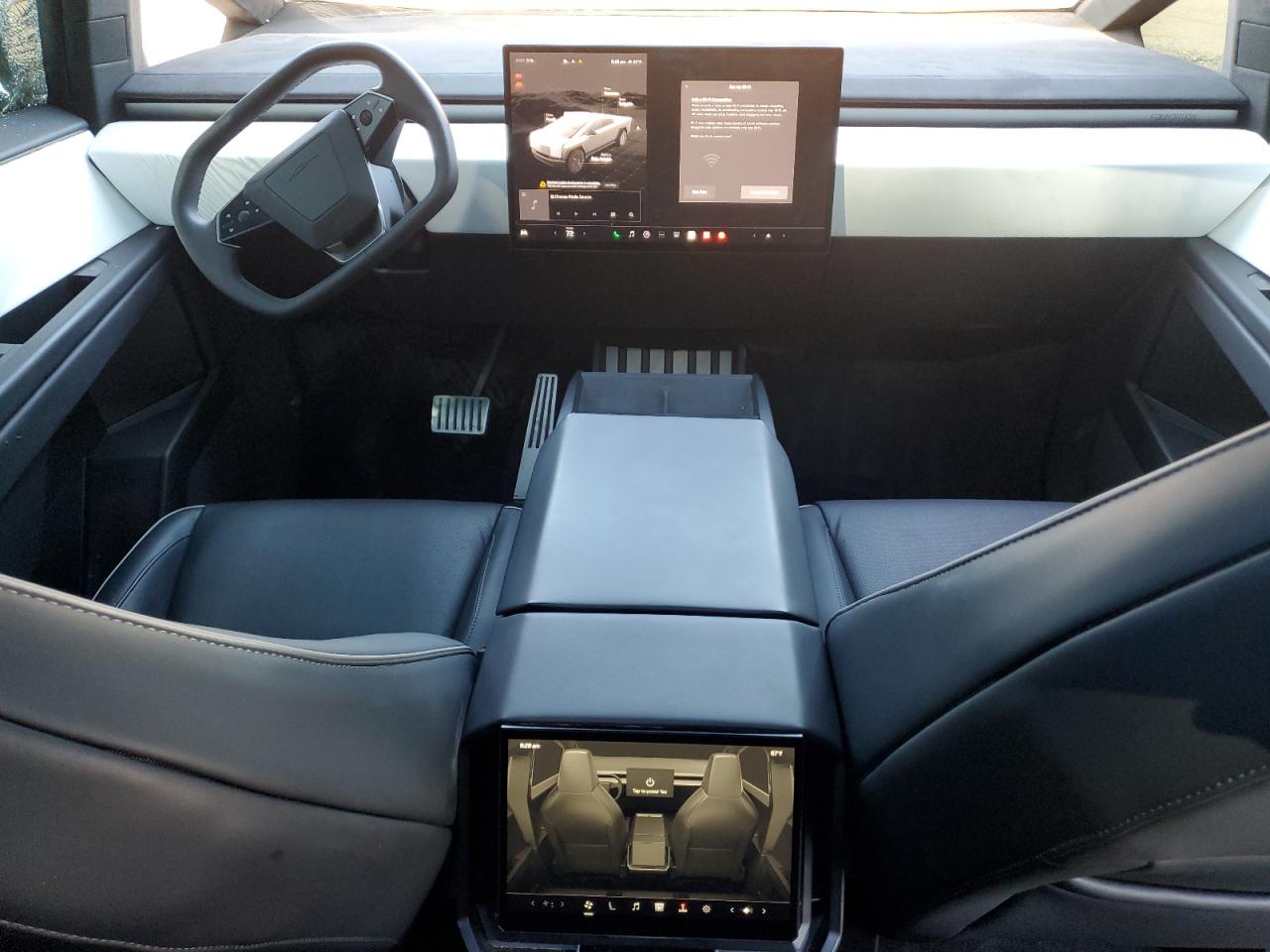 2024 Tesla Cybertruck VIN: 7G2CEHEE8RA017252 Lot: 71774815