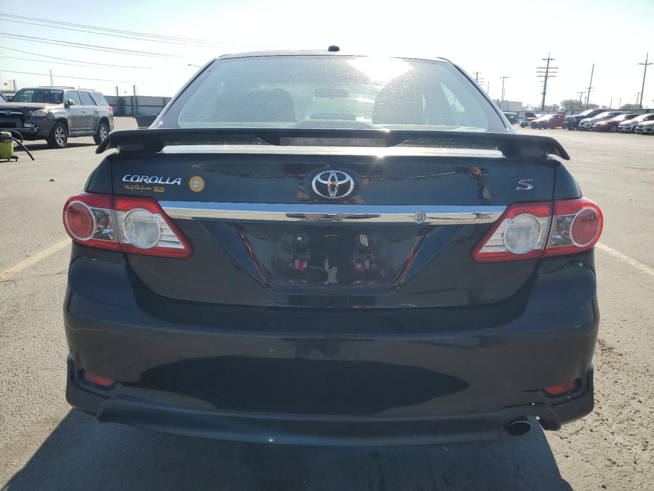 2011 Toyota Corolla Base VIN: 2T1BU4EE2BC657173 Lot: 82165485