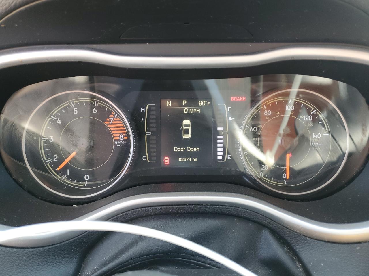 2018 Jeep Cherokee Latitude Plus VIN: 1C4PJMLX5JD575913 Lot: 81493585