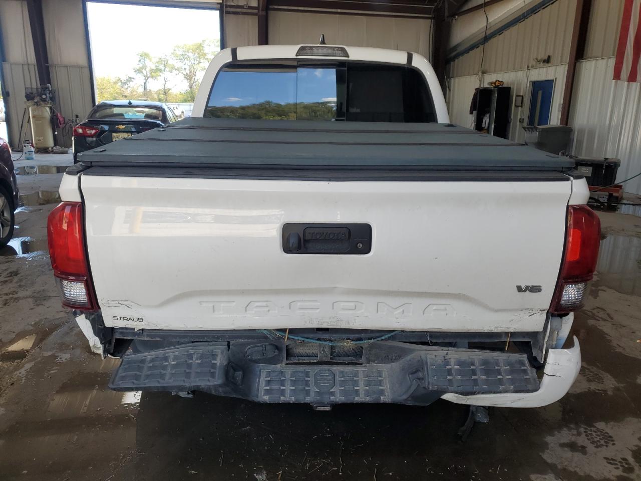 2019 Toyota Tacoma Double Cab VIN: 5TFCZ5AN2KX182305 Lot: 71986095