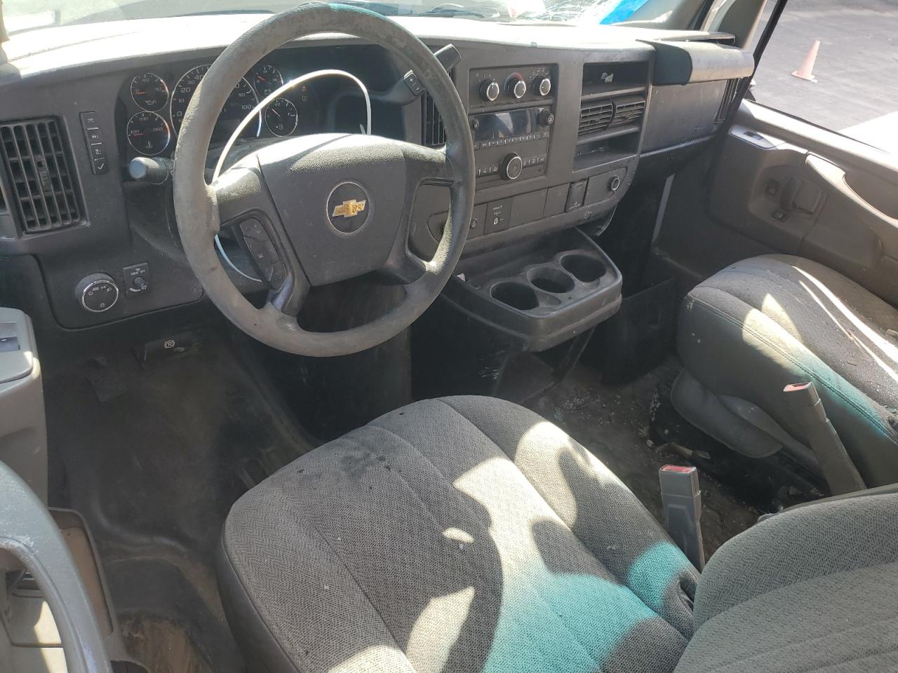 2015 Chevrolet Express G2500 VIN: 1GCWGFCF2F1101293 Lot: 80942025