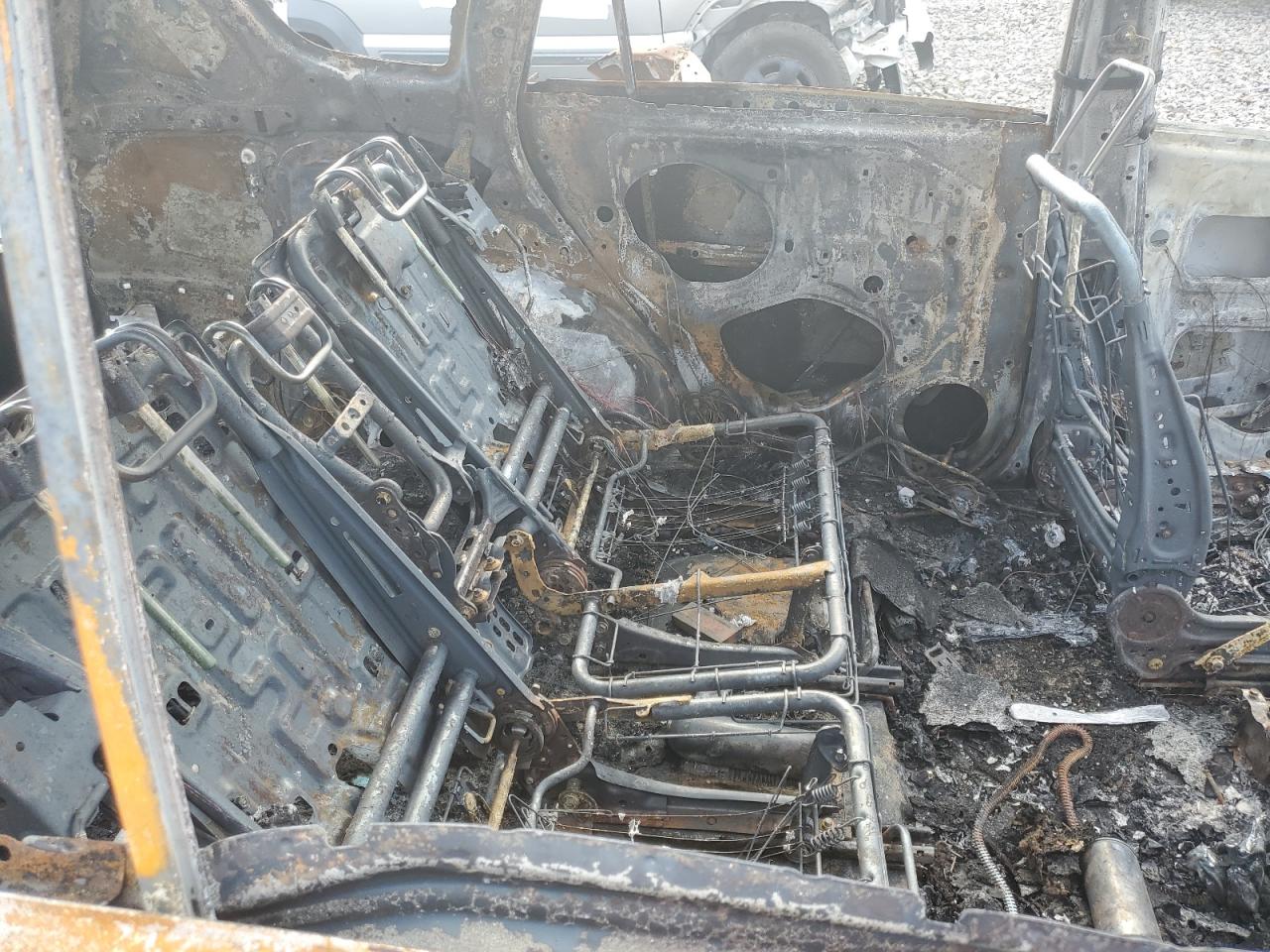 2007 Toyota Rav4 Limited VIN: JTMBD31V275083419 Lot: 80109945