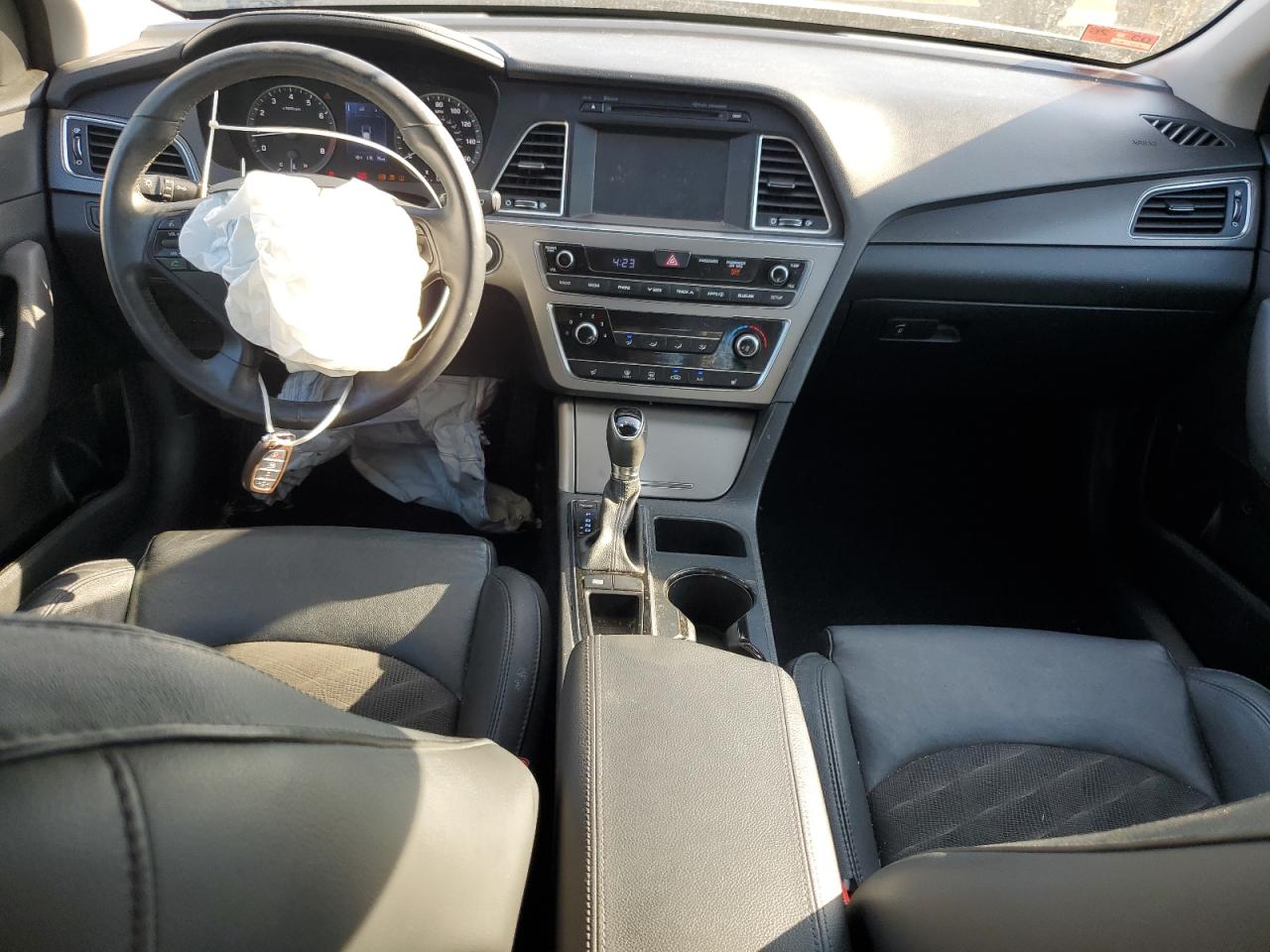 2017 Hyundai Sonata Sport VIN: 5NPE34AF5HH480266 Lot: 71969135