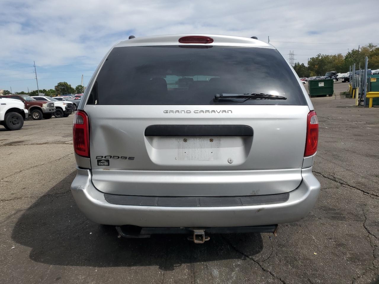 2005 Dodge Grand Caravan Se VIN: 1D4GP24R75B374814 Lot: 81699155