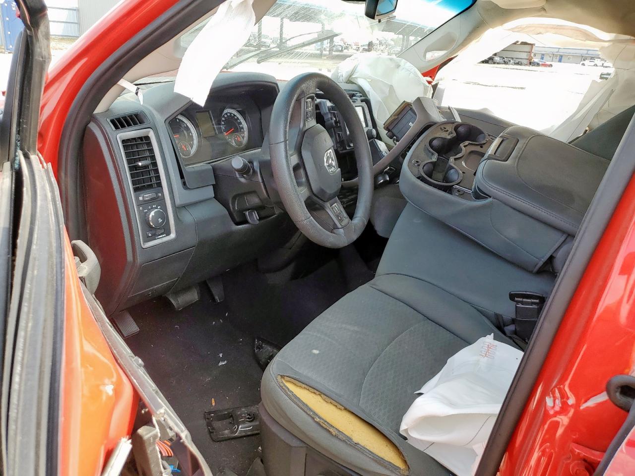 2015 Ram 1500 St VIN: 1C6RR6FT3FS620041 Lot: 71681595