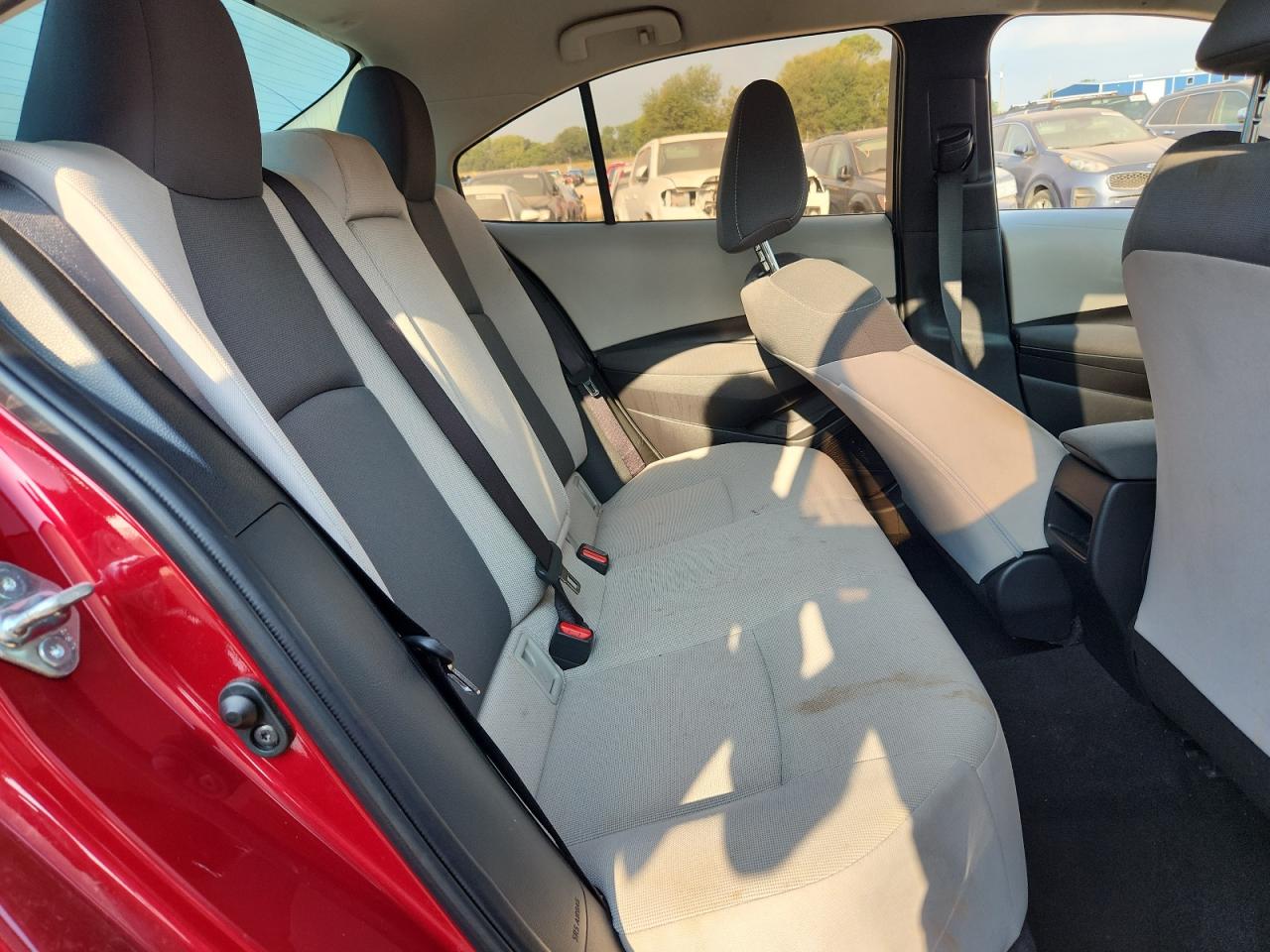 2022 Toyota Corolla Le VIN: JTDEPMAE6NJ218402 Lot: 71958045
